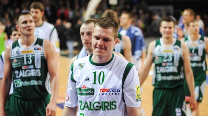 Vītenis Lipkēvičs un "Žalgira" basketbolisti
Foto: www.lkl.lt