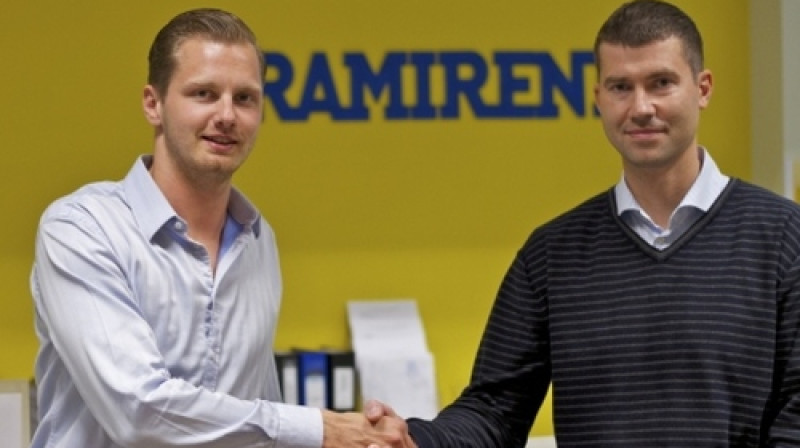 Emīls Latkovskis un Raimonds Henks
Foto: futbolavirsliga.lv