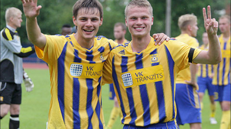 "Ventspils-2" turpina perfekti
Foto: fkventspils.lv