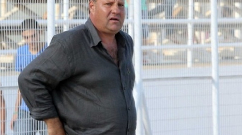 Gošo Petkovam ir mēnesis laika, lai saprastu, kuri spēlētāji ir pelnījuši palikt "Jūrmalā" un kurās pozīcijās ir nepieciešams pastiprinājums
Foto: onisillos.com