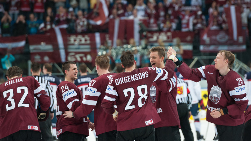 Latvijas hokeja izlase uz Minskas ledus 
Foto: Vladislavs Proškins, F64