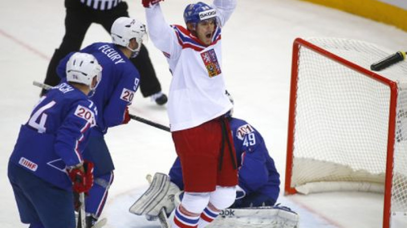 Jans Kolāržs pēc uzvaras vārtu guvuma
Foto:AP/Scanpix