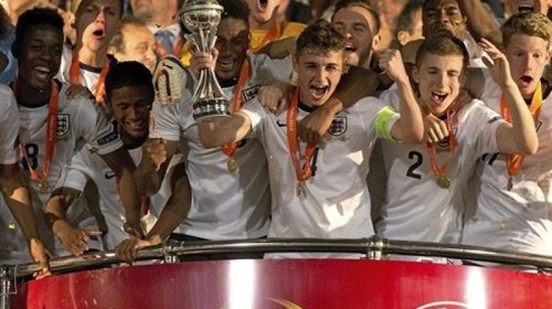 Anglijas jaunie futbolisti
Foto: Uefa.com
