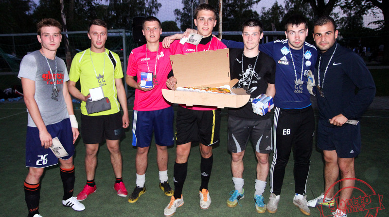"Ghetto Football 6:6" maija čempionvienība "U.S.B."
Foto: Renārs Buivids