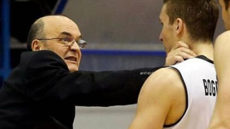 Duško Vujosevičs un Bogdans Bogdanovičs 
Foto: Sportando.com