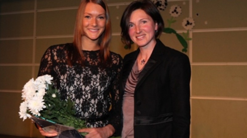 Laura Ikauniece un Jeļena Prokopčuka
Foto: jurmala.lv