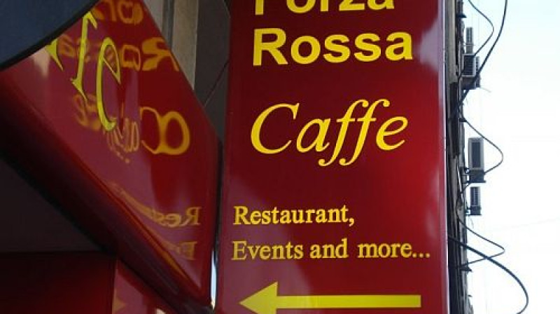 "Forza Rossa" salona izkārtne
Foto: getlokal.ro