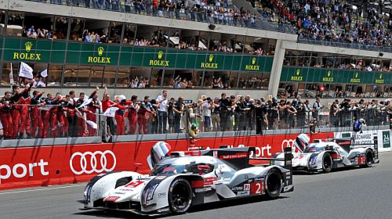 "Audi" komanda finišē pirmajās divās vietās Lemānā
Foto: AFP/Scanpix