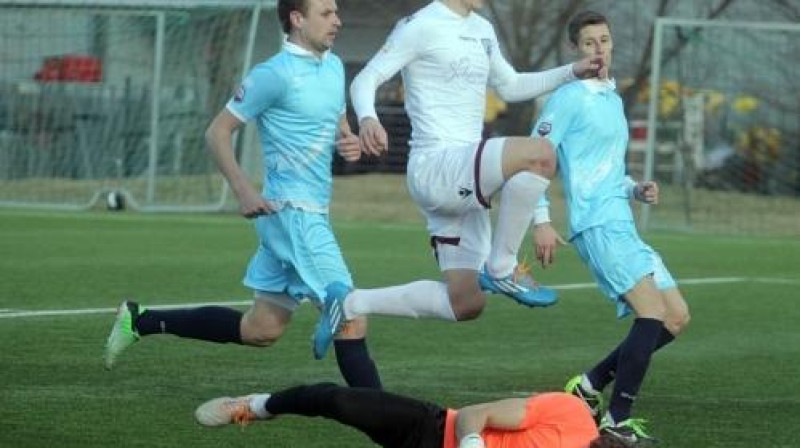 Parasti Igors Labuts sargā vārtus...
Foto: Ivars Veiliņš, jelgavasvestnesis.lv