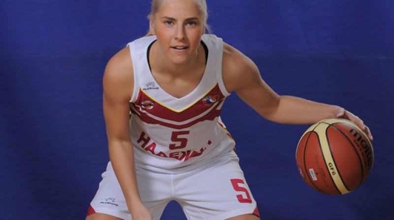 Elīna Babkina
Foto: Nadezhda Orenburg