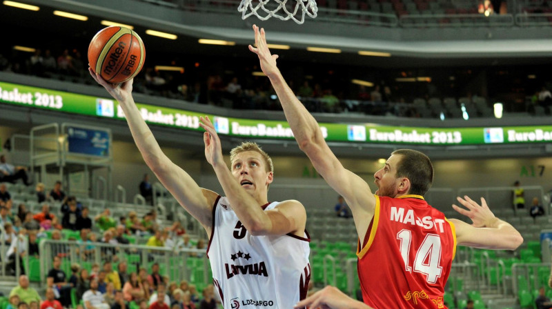 Mareks Mejeris 2013. gada Eiropas čempionātā Slovēnijā
Foto: Romāns Kokšarovs, f64