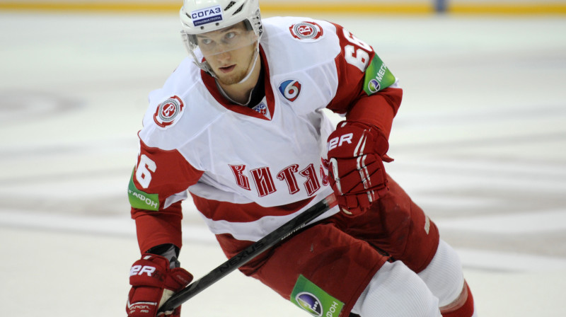 Ainārs Podziņš
Foto: Romāns Kokšarovs/f64