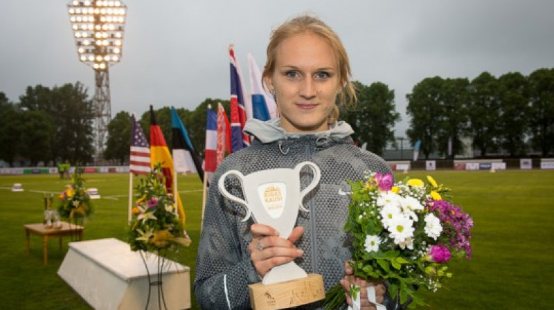 Gunta Latiševa-Čudare 
Zigismunds Zālmanis, lat-athletics.lv