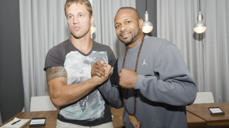 Mairis Briedis un Rojs Džonss juniors
Foto: Jevgeny Luhnev