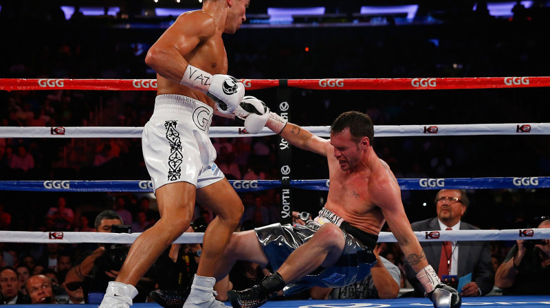 Genādijs Golovkins nokautē Danielu Gīlu
Foto: AFP/Scanpix