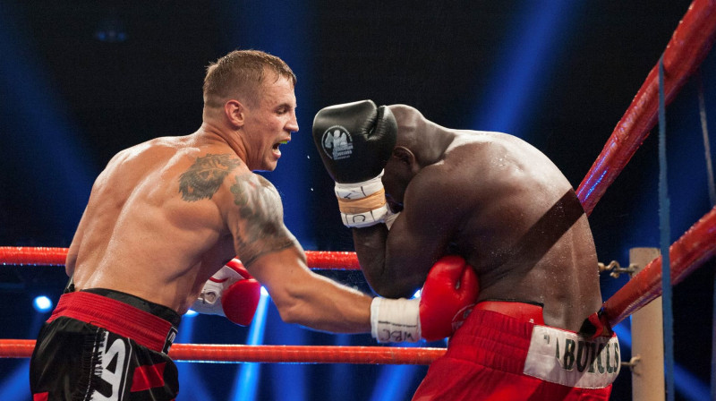 Mairis Briedis un Džoejs Vegass
Foto: Vladislavs Proškins, f64