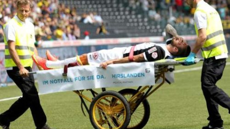 Edgars Gauračs atstāj laukumu
Foto: EQ Images