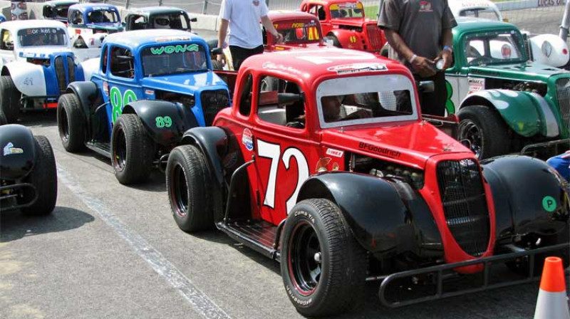 "Legends" sacīkšu mašīnas
Foto: knfilters.com