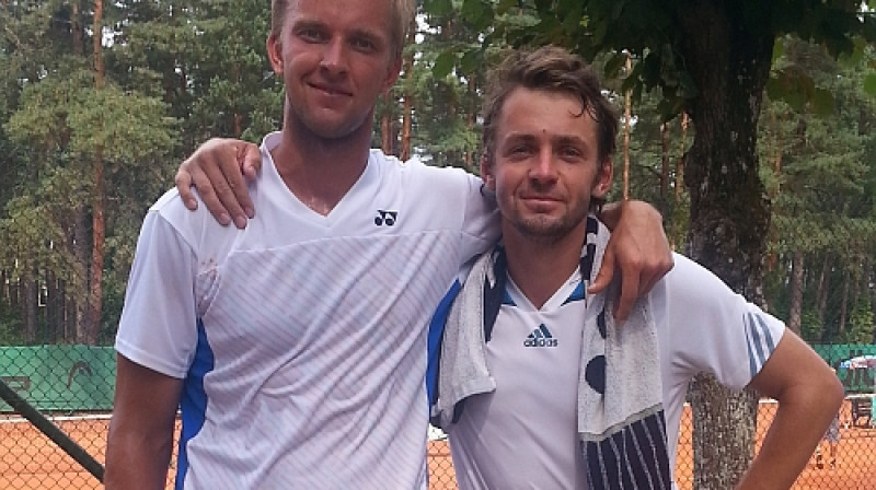 Krišjānis Stabiņš un Rihards Emuliņš
Foto: Elvis Beļusovs