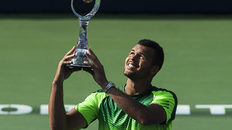 Žo-Vilfrīds Tsonga Toronto bija neapturams
Foto: AP/Scanpix