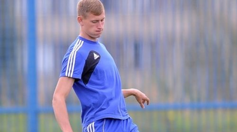 Eduards Višņakovs "Ruch" treniņā
Foto:Łukasz Laskowski/PressFocus