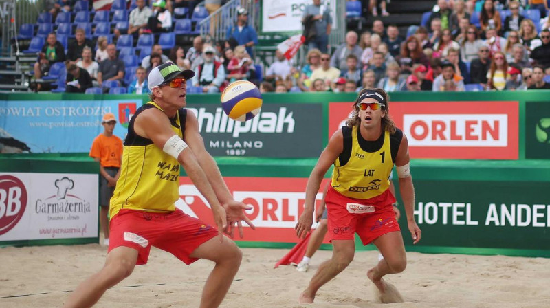 Aleksandrs Samoilovs un Jānis Šmēdiņš
Foto: fivb.org