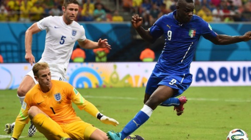 Mario Balotelli Pasaules kausa izcīņā piedalījās visās trīs spēlēs un guva uzvaras vārtus pret Angliju (2:1)
Foto: AFP/Scanpix