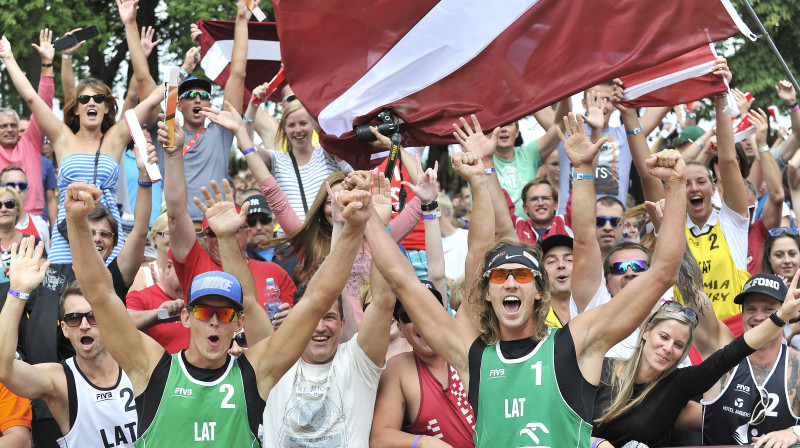 Jānis Šmēdiņš un Aleksandrs Samoilovs
Foto: fivb.org