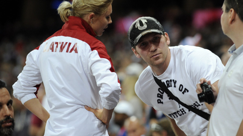 Ineta Radēviča un Pjotrs Sčastļivijs vasaras olimpiskajās spēlēs 2012
Foto: Romāns Kokšarovs, Sporta Avīze, F64