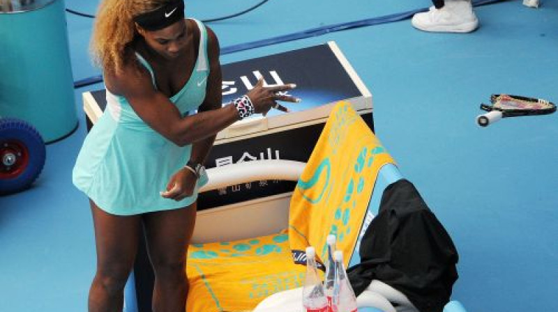 Serēna Viljamsa Pekinas turnīru sāka neveiksmīgi, tomēr prata saņemties
Foto: AFP/Scanpix