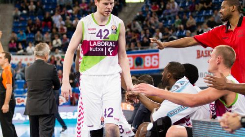 Dāvis Bertāns: 14 punkti trešajā ceturtdaļā
Foto: Baskonia.com