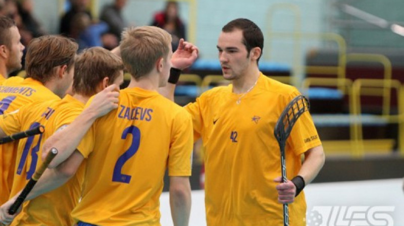 Rīdzinieks Māris Ronis laukuma spēlētāja formā
Foto: Ritvars Raits, floorball.lv