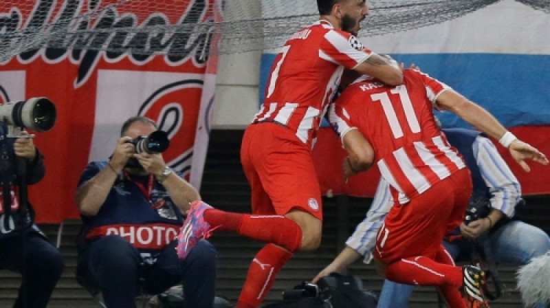 "Olympiakos" līksmo par gūtajiem vārtiem pret "Juventus"
Foto: AP/Scanpix