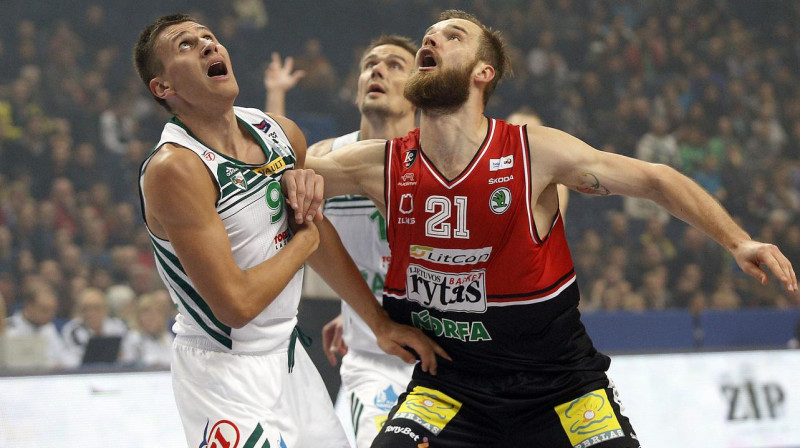 Edgars Ulanovs pret Antanu Kavaļausku 
Foto: bc.lrytas.lt