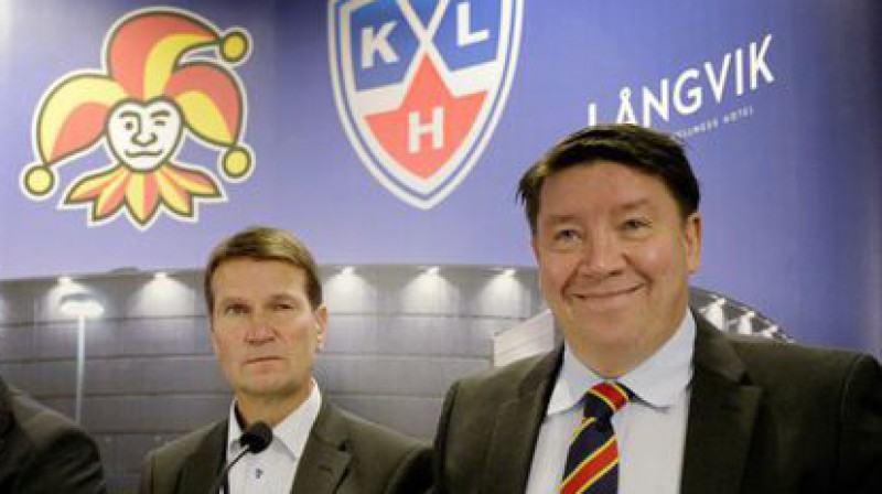 "Jokerit" galvenais treneris Erka Vesterlunds un ģenerālmenedžeris Jari Kurri
Foto: hs.fi