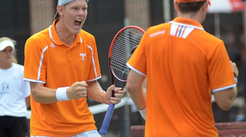 Miķelis Lībietis un Hanters Rīse
Foto: http://www.utsports.com