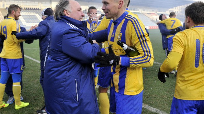 Jurģis Pučinsks un Oļegs Timofejevs
Foto: Romāns Kokšarovs, Sporta Avīze, F64