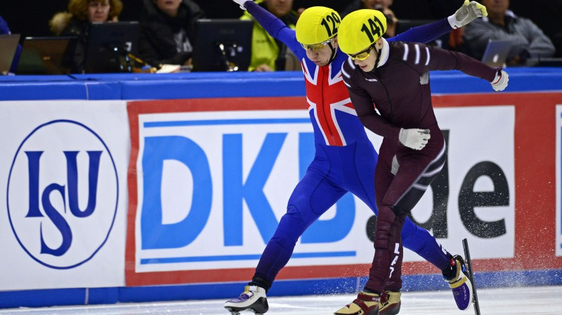 Roberto Puķītis priekšplānā
Foto: AFP/Scanpix
