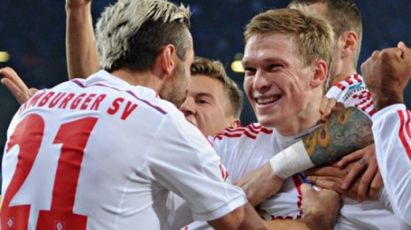Artjoms Rudņevs tiek sveikts ar uzvaras vārtiem
Foto: abendblatt.de