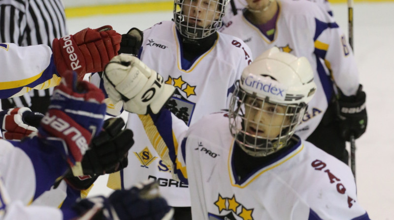 "Ogre/Sāga 97" hokejisti
Foto: Mārtiņš Aiše