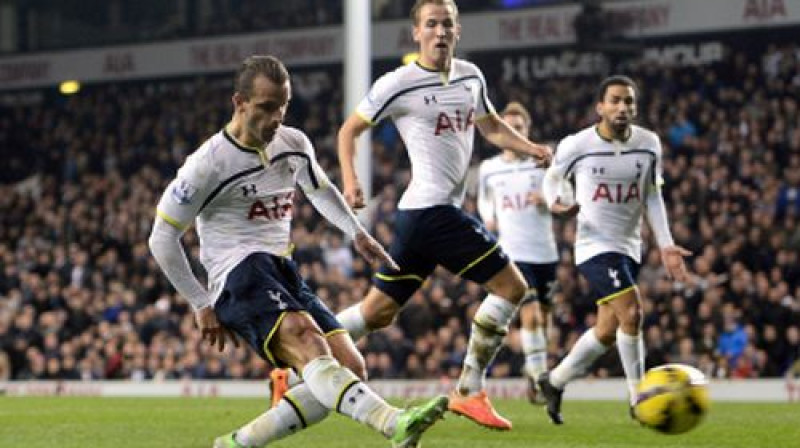 Roberto Soldado gūst uzvaras vārtus
Foto: AP/Scanpix