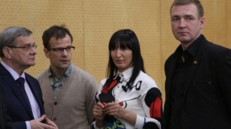 Anastasija Grigorjeva un labvēļi 
Foto: 7sport.lv