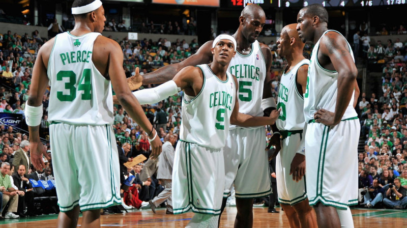 Tieši Rondo bija tas spēlētājs, kas "Big 3" zvaigznes savienoja kopējā spēkā par NBA čempiona titulu.