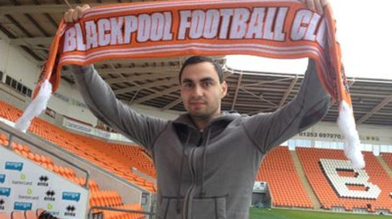 Sergejs Zeņovs "Blackpool" rindās aizvadīja astoņas spēles, tikai divas sākot pamatsastāvā, un vārtus neguva
Foto: blackpolfc.co.uk