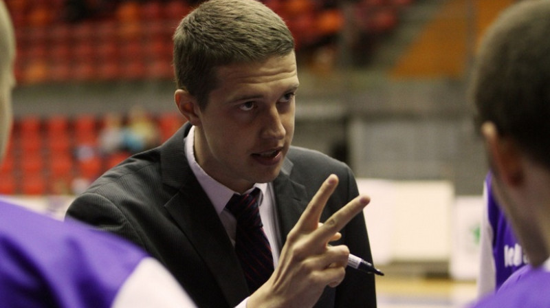 "Jelgavas" galvenais treneris Mārtiņš Gulbis
Foto: Jānis Tiltiņš, BK Jelgava draugiem.lv lapa
