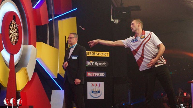 Madars Razma
Foto: David Gill, bdodarts.com