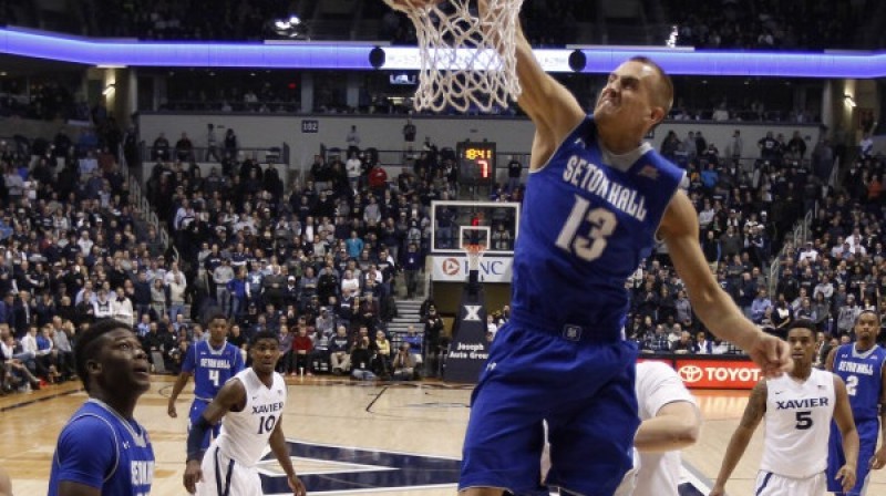 Haralds Kārlis iekaro "Cintas Center" grozu Sinsinati
Foto: Seton Hall University