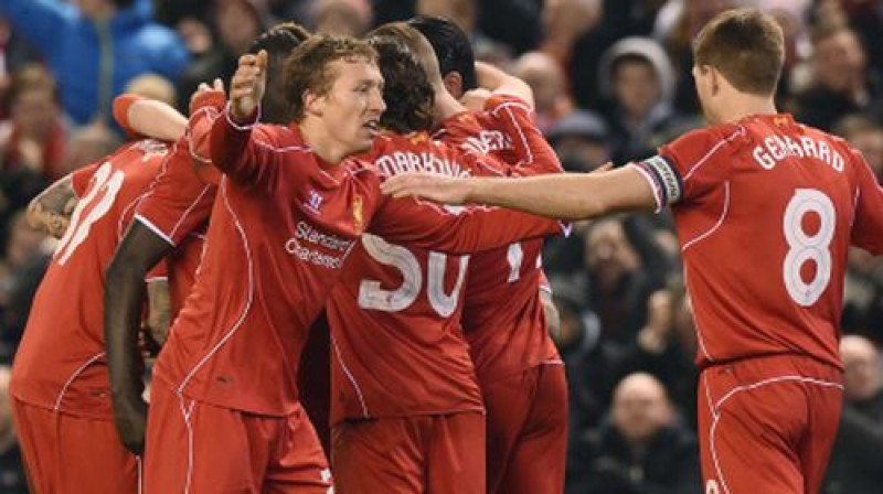 "Liverpool" spēlētāji pēc vārtu guvuma
Foto: AFP/Scanpix