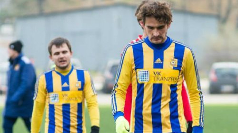 Jurijs Žigajevs un Ģirts Karlsons
Foto: Māris Greidāns/Futbola Virslīga