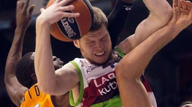 Dāvis Bertāns: otrā vieta iemestajos tālmetienos ACB līgā
Foto: euroleague.net